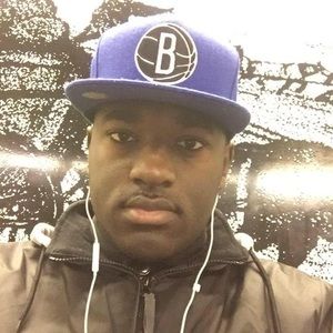 Meet your Posher, Stanley